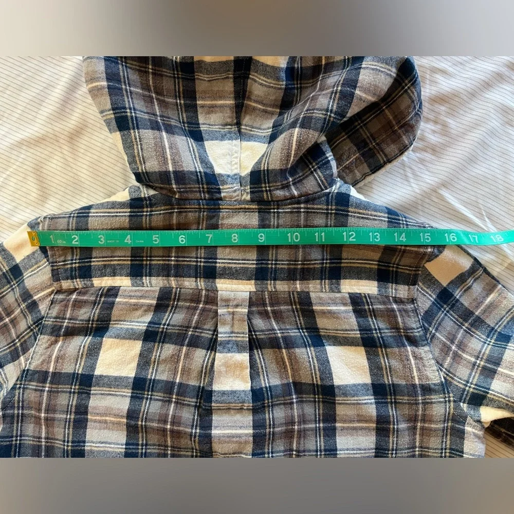 L.L. Bean Scotch Plaid Flannel Sherpa Lined Zip Up Hoodie - Picture 7 of 9